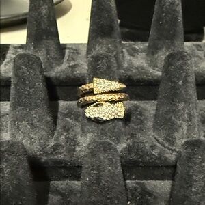 Elegant Gold and Silver Ring